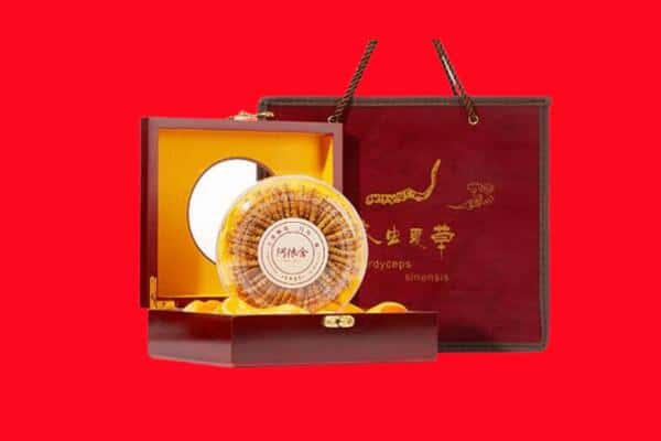 收购资讯:察布查尔县回收冬虫夏草是按克吗